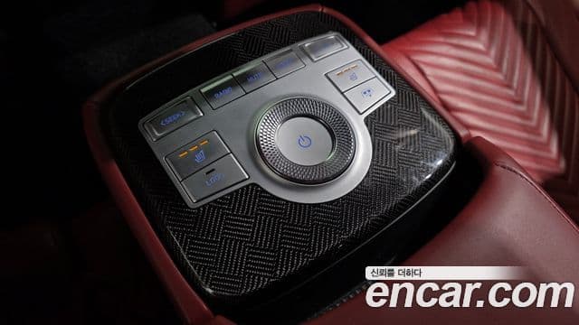 Genesis G80 2022 — Photo 31/35