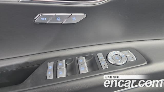 Genesis GV80 2022 — ფოტო 30/35