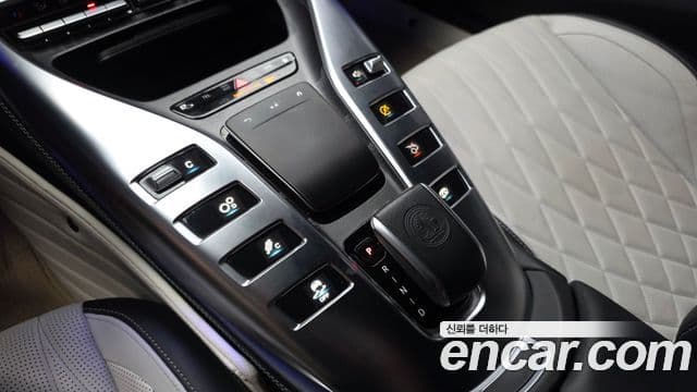 Mercedes-Benz AMG GT 2022 — Фото 9/20