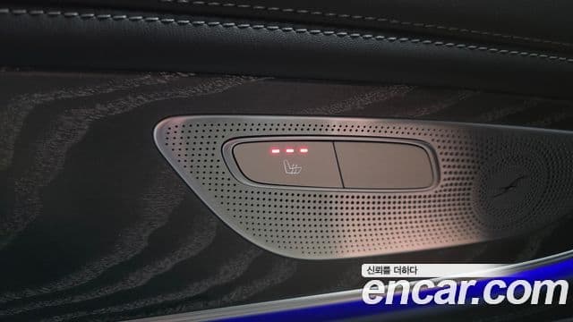 Mercedes-Benz AMG GT 2022 — Photo 18/33