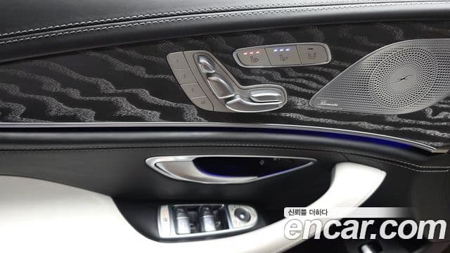 Mercedes-Benz AMG GT 2022 — Photo 27/33