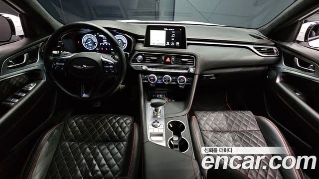 Genesis G70 2019 — ფოტო 7/20