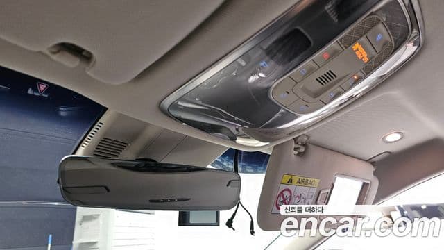Genesis Electrified G80 2021 — ფოტო 19/20