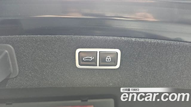 Genesis G80 2021 — ფოტო 34/35