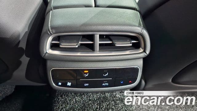 Genesis G80 2021 — ფოტო 23/35
