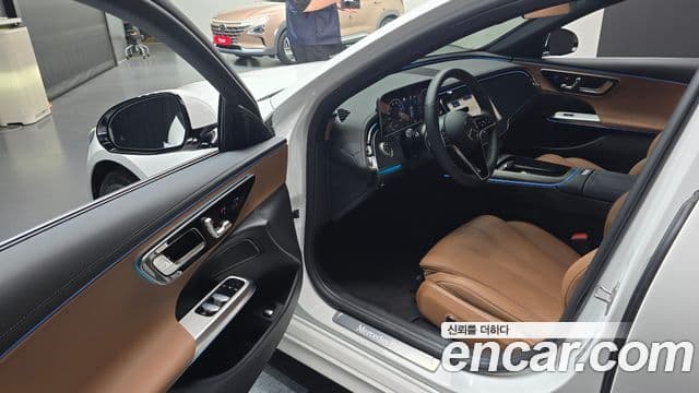 Mercedes-Benz E-Class 2025 — Şəkil 10/20