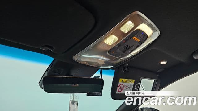 Genesis Electrified G80 2020 — Şəkil 15/20
