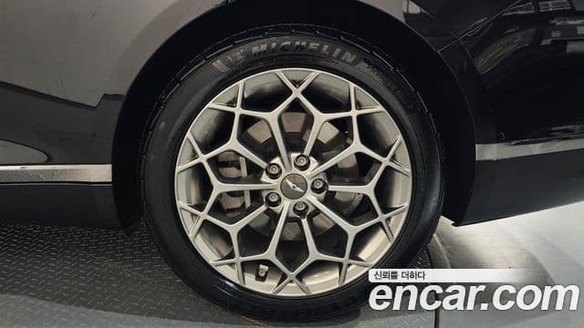 Genesis G80 2020 — Şəkil 34/40