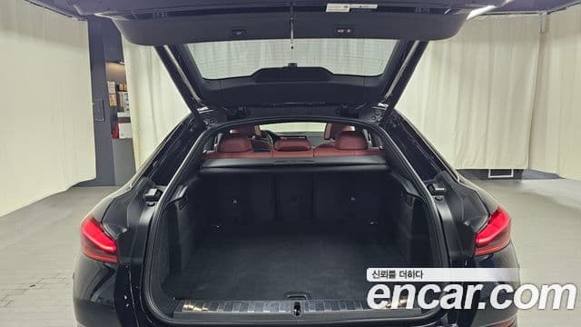BMW X6 2021 — ფოტო 18/20
