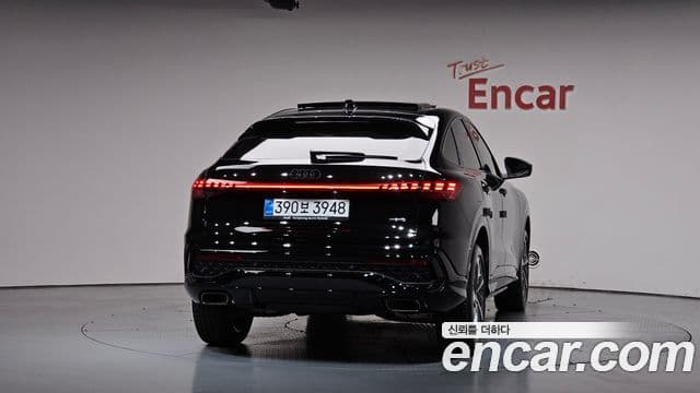 Audi Q5 2025 — Şəkil 4/20