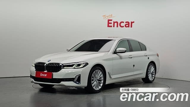 BMW 5 Series 2021 — Şəkil 1/20