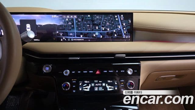 Genesis Electrified G80 2024 — Şəkil 13/20