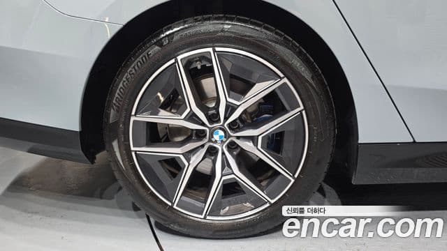BMW 5 Series 2024 — Şəkil 5/20