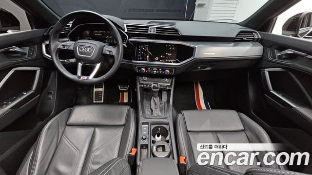 Audi Q3 2023 — Şəkil 1/20