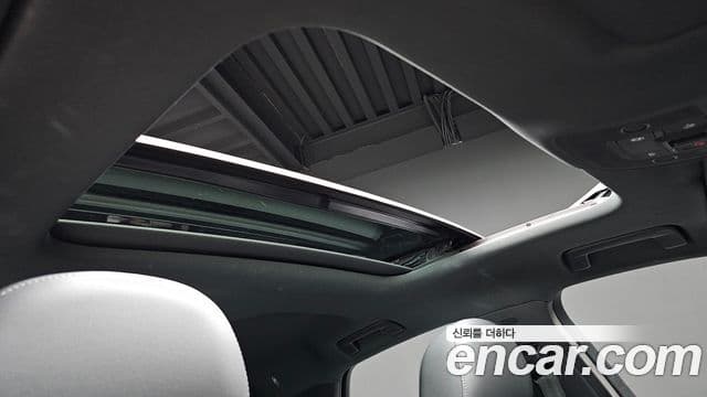 Audi Q3 2023 — Şəkil 15/20