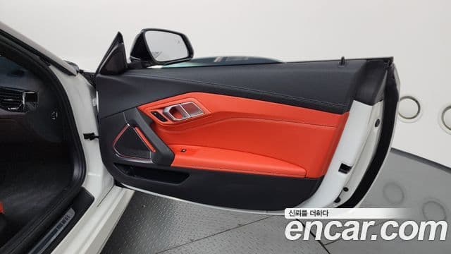 BMW Z4 2024 — Photo 3/30