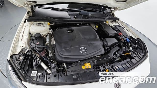 Mercedes-Benz GLA-Class 2019 — ფოტო 6/20