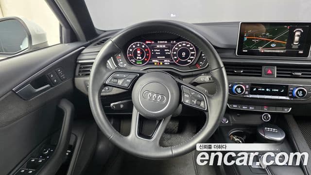 Audi A4 2019 — Photo 11/31