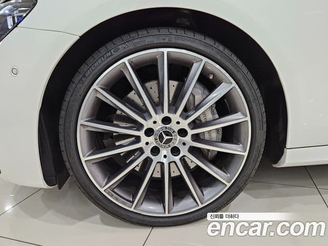 Mercedes-Benz E-Class 2022 — Şəkil 4/20