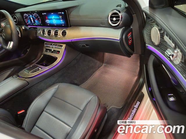 Mercedes-Benz E-Class 2022 — Şəkil 12/20