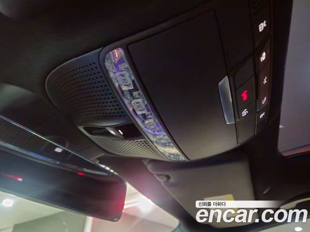 Mercedes-Benz E-Class 2022 — Şəkil 18/20