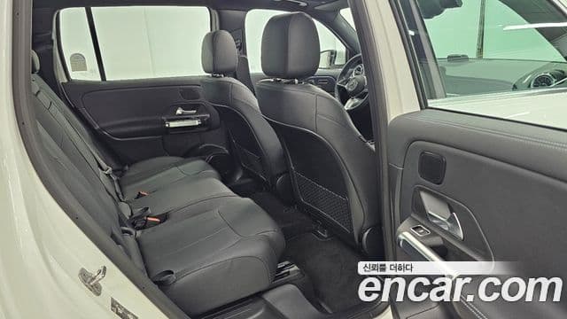 Mercedes-Benz EQB 2025 — ფოტო 3/17