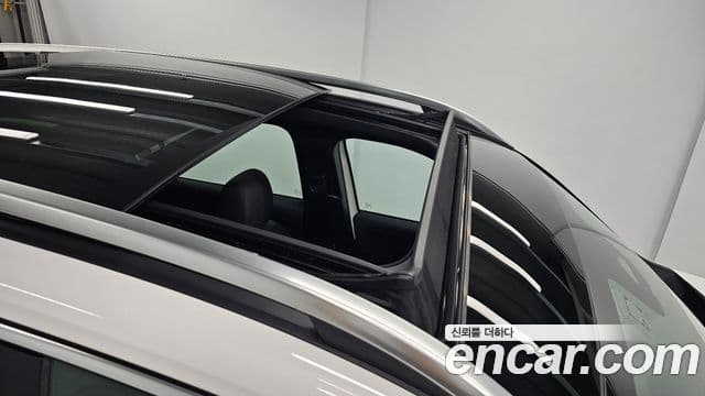 Mercedes-Benz EQB 2025 — ფოტო 1/17