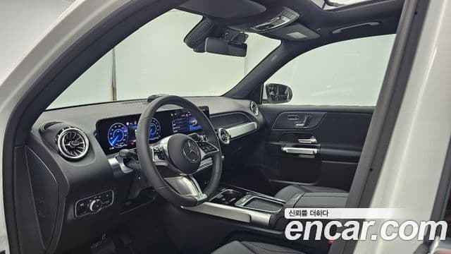 Mercedes-Benz EQB 2025 — ფოტო 17/17
