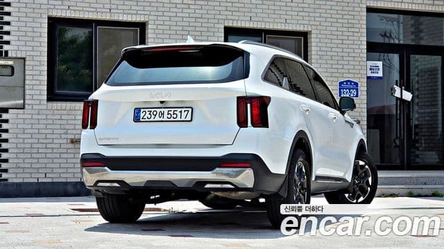 Kia Sorento 2023 — Şəkil 5/20