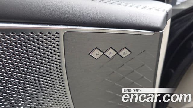 Kia K8 2021 — Photo 5/38