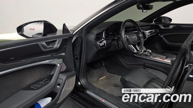 Audi A7 2020 — Şəkil 10/20