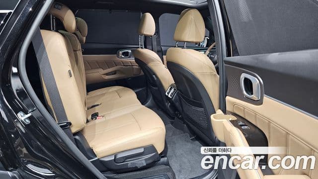 Kia Sorento 2024 — Фото 12/20