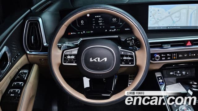 Kia Sorento 2024 — Фото 13/20