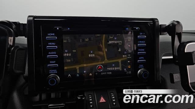 Toyota RAV4 2019 — ფოტო 14/20