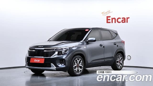 Kia Seltos 2023 — Şəkil 1/20