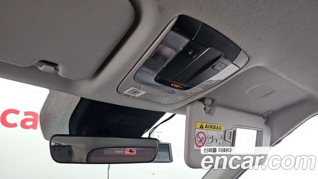 Kia Seltos 2023 — Şəkil 17/20