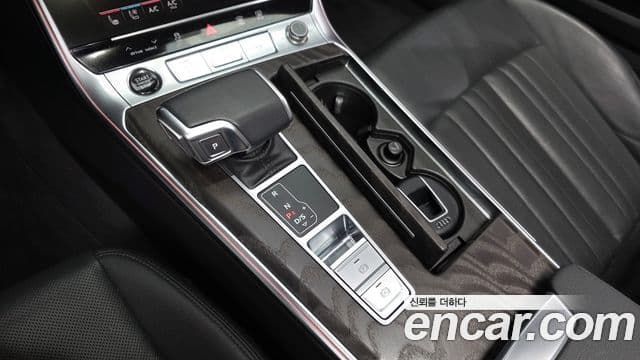 Audi A6 2022 — Şəkil 9/20