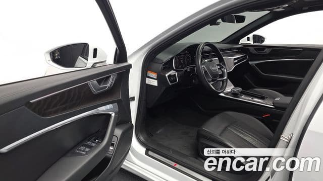 Audi A6 2022 — Şəkil 10/20
