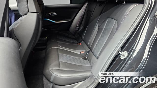 BMW M3 2025 — Şəkil 18/32
