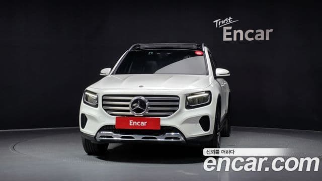 Mercedes-Benz GLB-Class 2024 — Şəkil 3/20