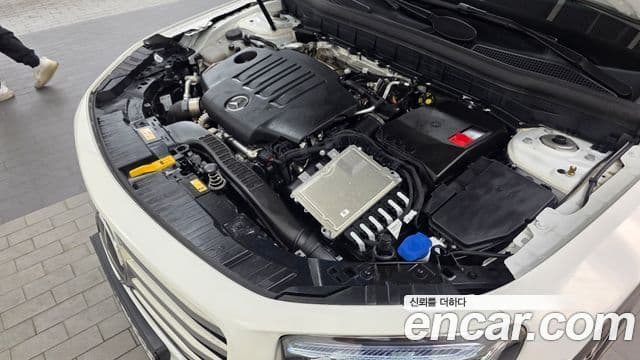 Mercedes-Benz GLB-Class 2024 — фото 6 из 20
