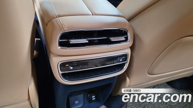 Genesis GV80 2023 — Şəkil 19/20