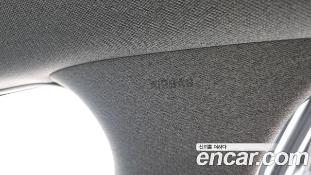Hyundai Sonata Hybrid 2023 — Photo 14/37