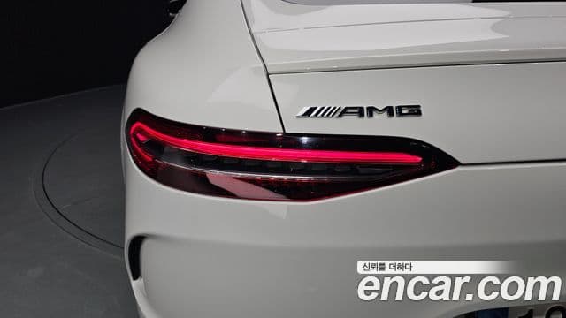 Mercedes-Benz AMG GT 2022 — Photo 31/37