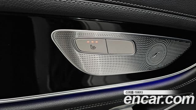 Mercedes-Benz AMG GT 2022 — Photo 14/37