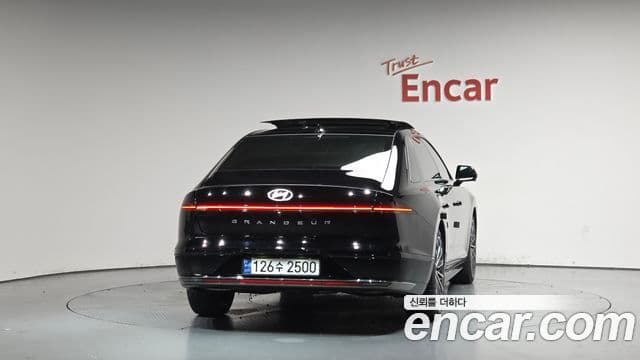 Hyundai Grandeur 2023 — Şəkil 4/20