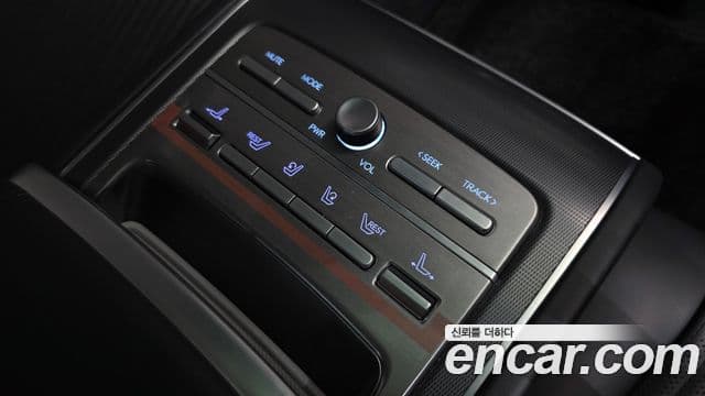 Hyundai Grandeur 2023 — Şəkil 17/20