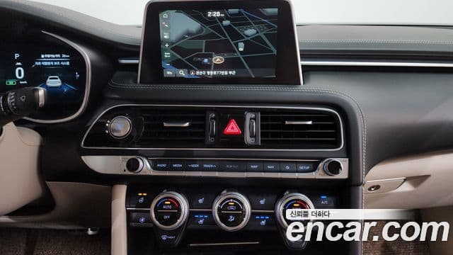 Genesis G70 2020 — ფოტო 11/20