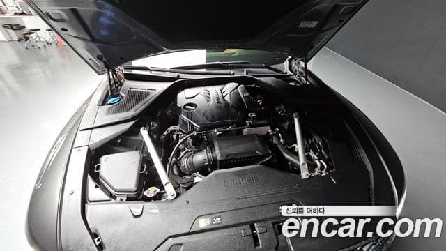Genesis Electrified G80 2023 — ფოტო 6/20