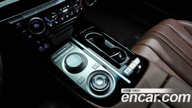 Genesis Electrified G80 2023 — ფოტო 9/20